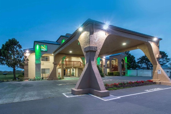 Quality Inn & Suites Crescent City Redwood Coast image 1